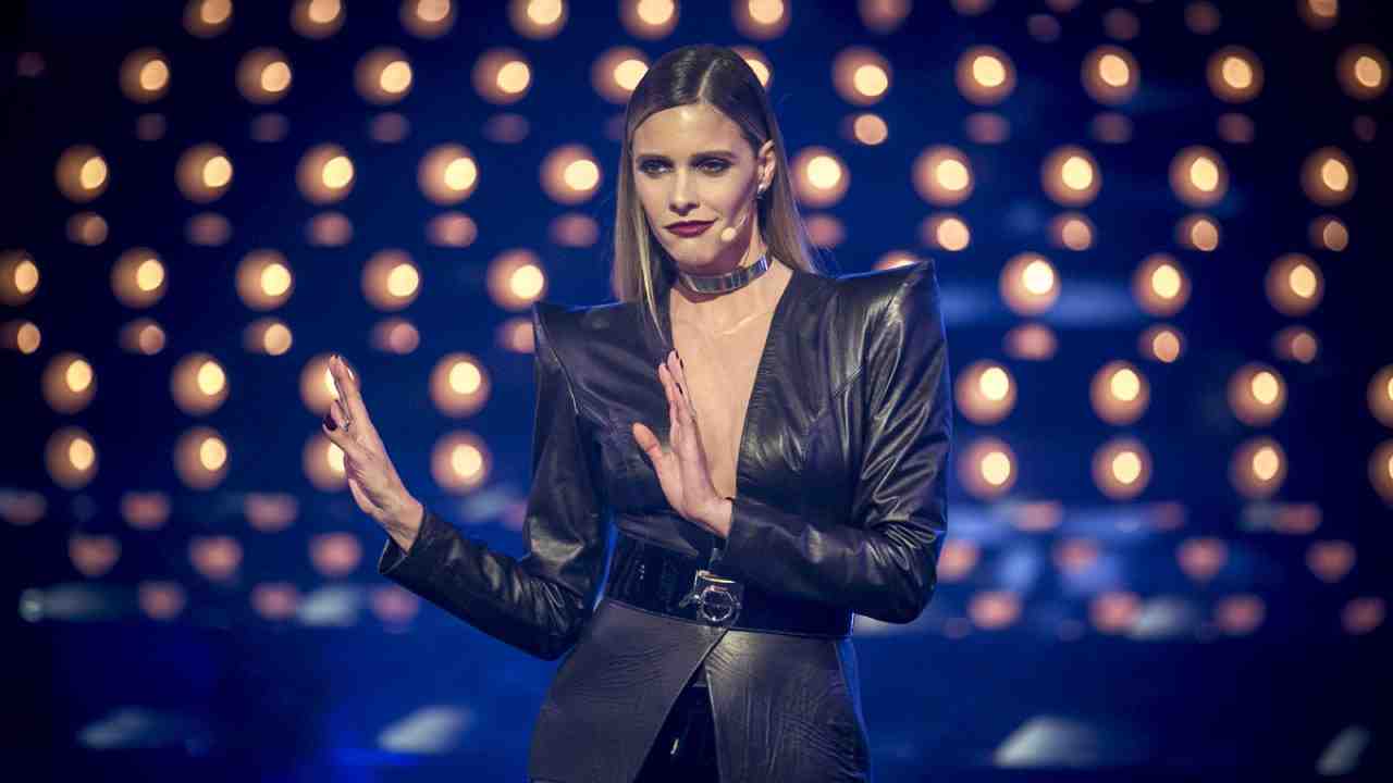 Fernanda Lima apresenta o "Amor e Sexo"