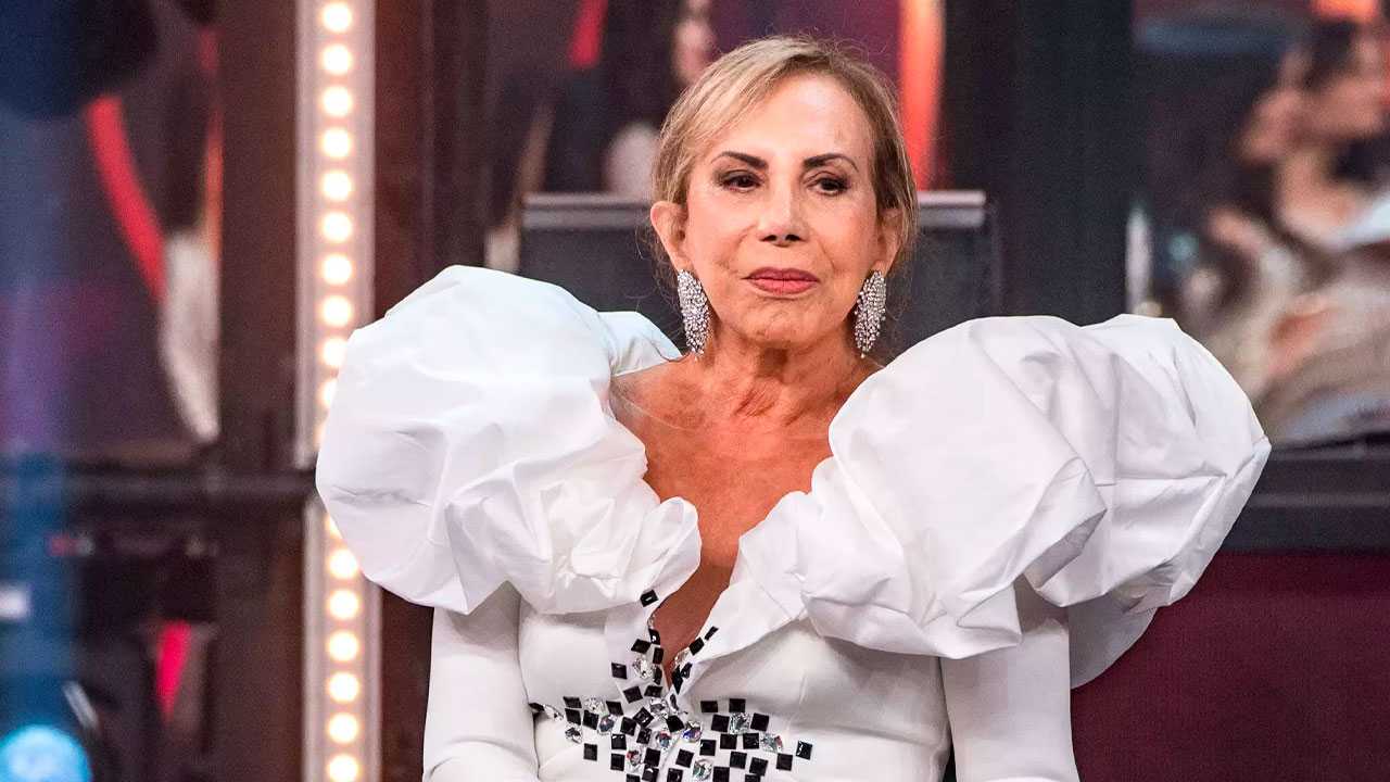 Arlete Salles no Troféu Mario Lago