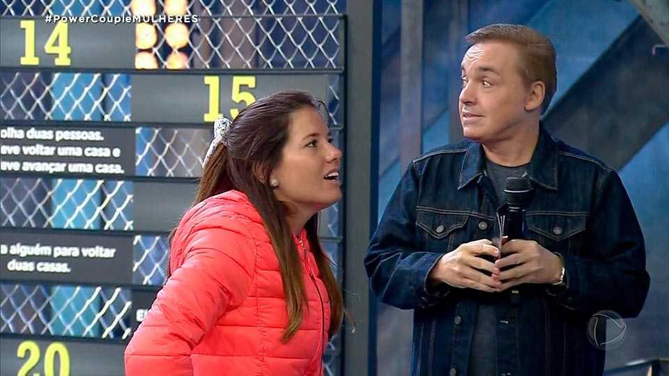 Camila Colombo vence a prova das mulheres no Power Couple Brasil
