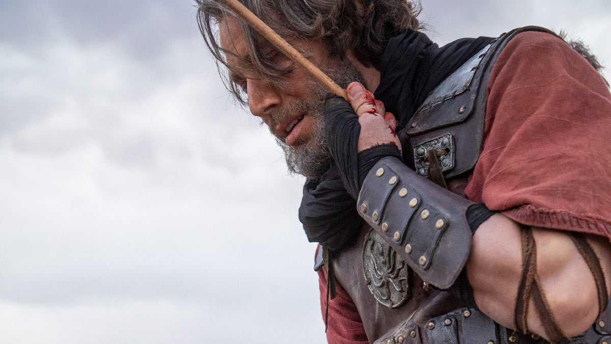 Rei Acabe (André Bankoff) é atingido em Jezabel