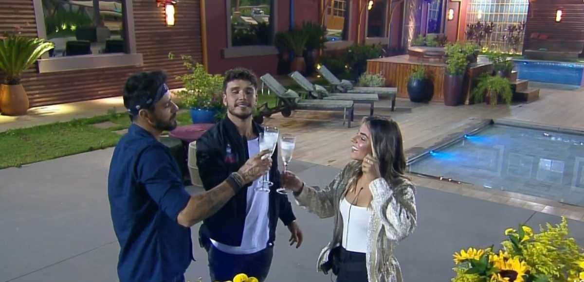 Diego, Lucas e Hari comemoram classificação