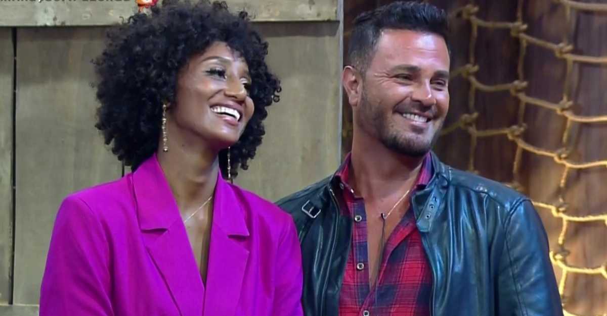 Sabrina Paiva e Rodrigo Phavanello são eliminados de A Fazenda