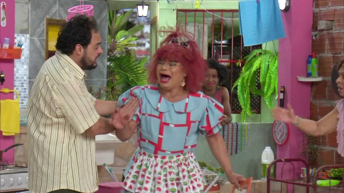 Cinderla no segundo episódio de Tá Puxado na TV Jornal