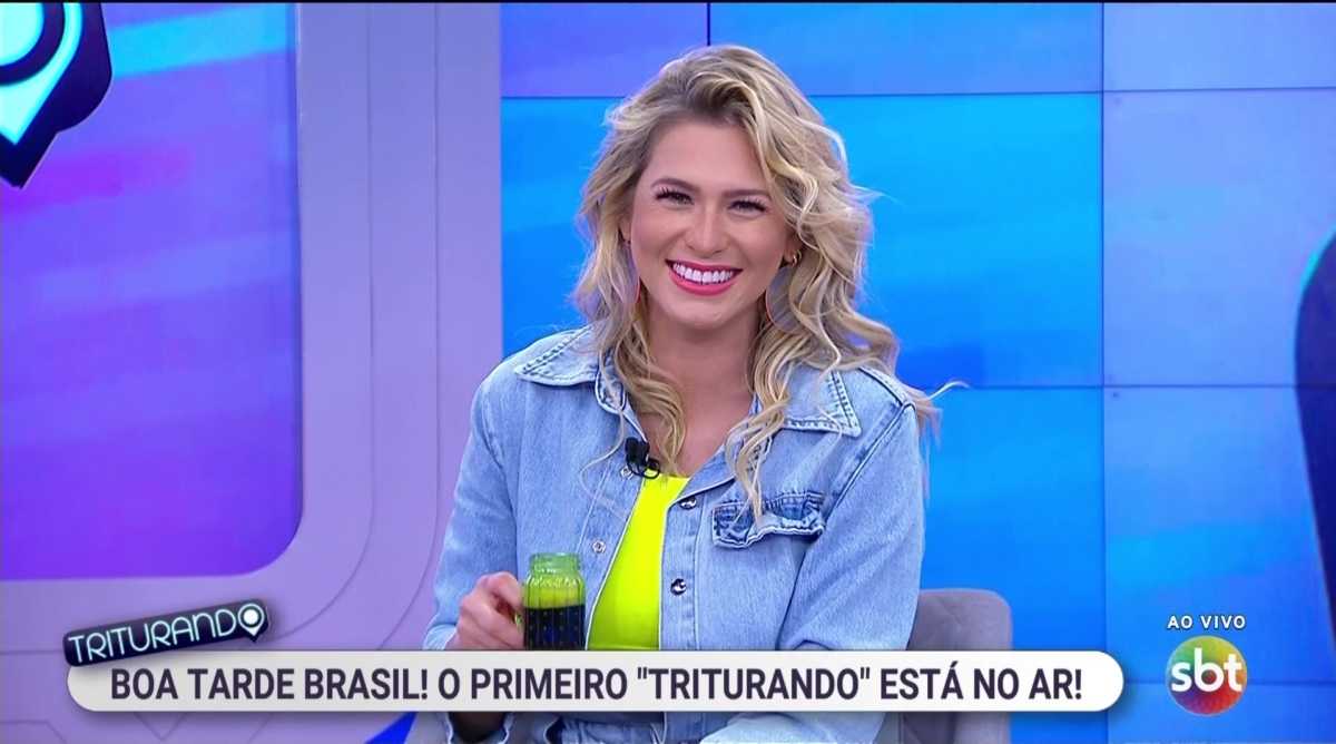 Lívia Andrade na estreia do Triturando
