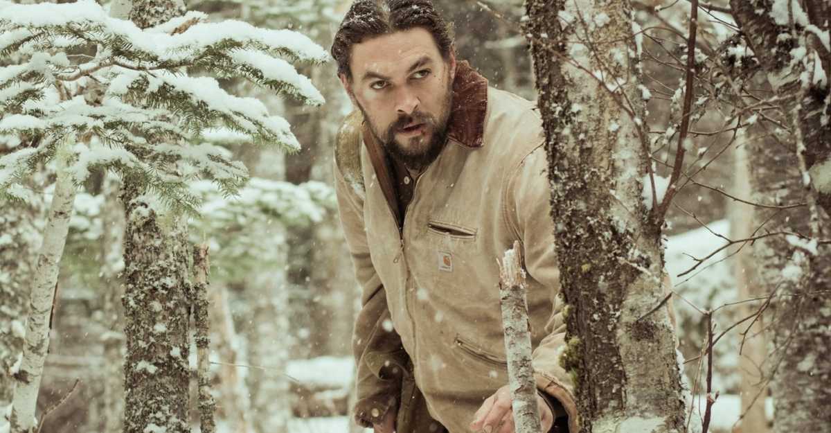 Trecho do filme Braven - Perigo na Montanha, exibido pela TV Globo