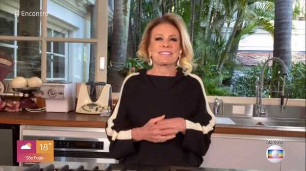 Ana Maria Braga durante o quadro de receitas no Encontro