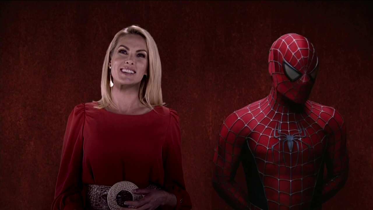 Ana Hickmann e o Homem Aranha