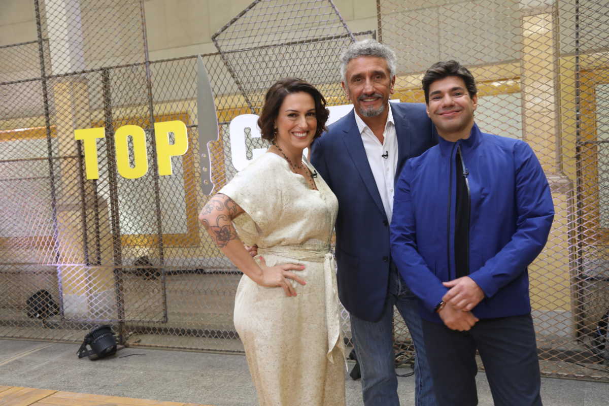 Ailin Aleixo, Emmanuel Baissoleil e Felipe Bronze em Gravação no Mercado Municipal