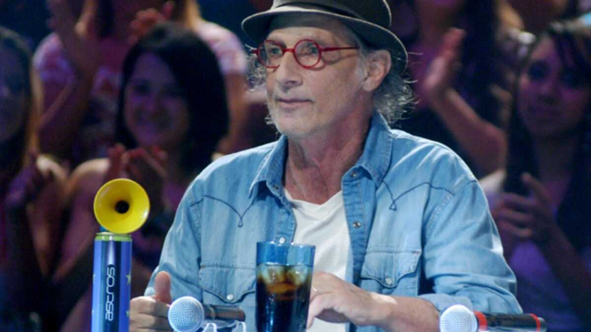 Produtor musical Arnaldo Saccomani durante uma participação no program Astros