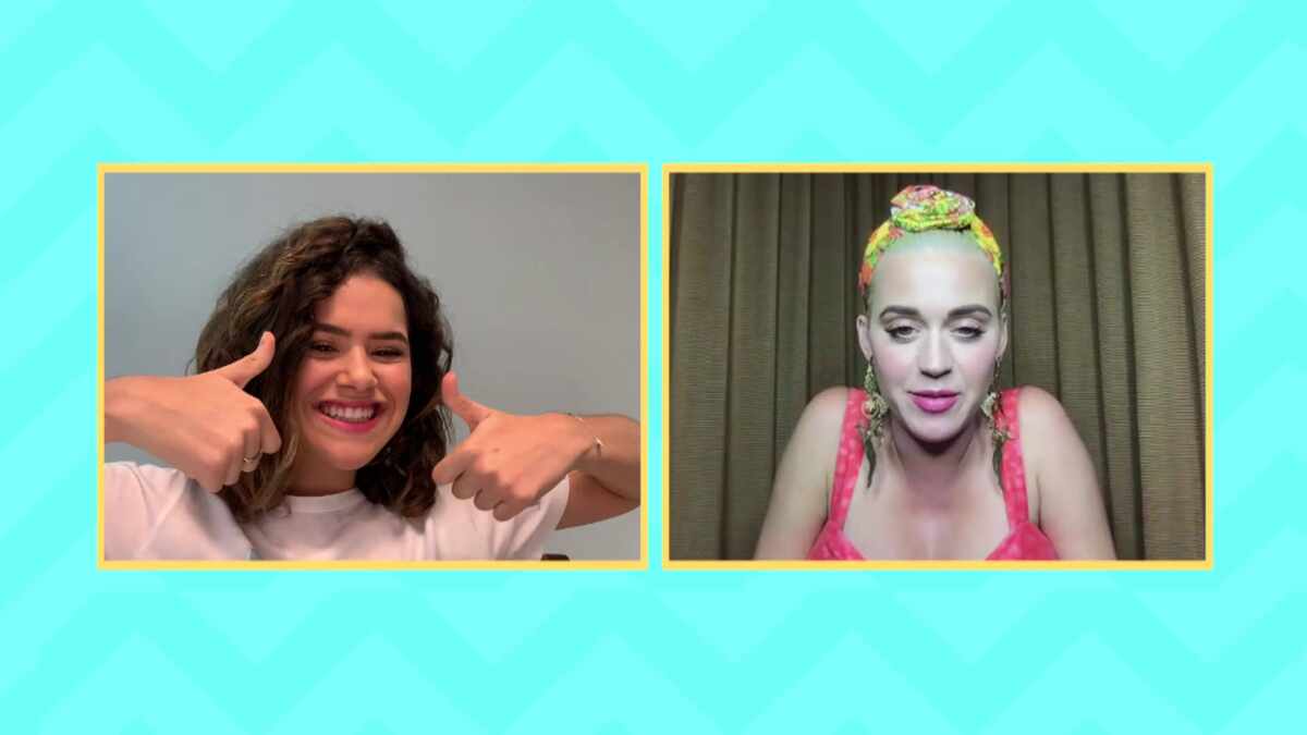 Maisa entrevistando a cantora Katy Perry via videochamada