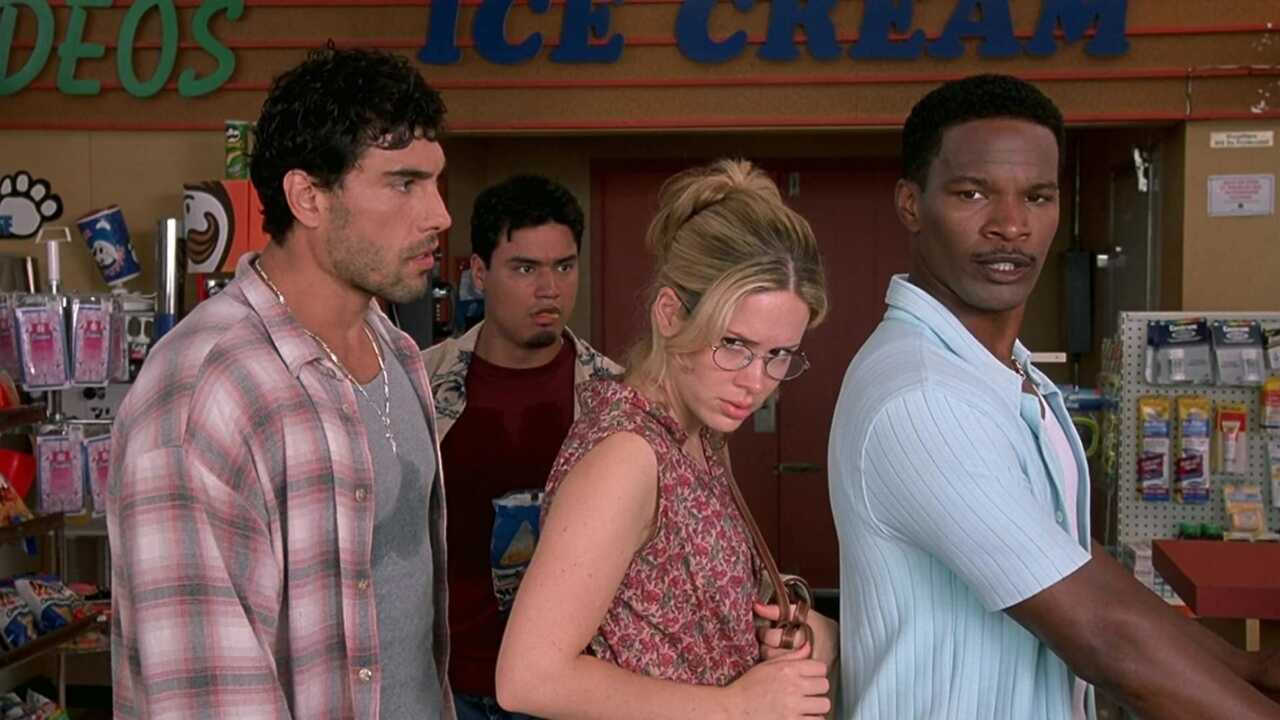 Cena do filme Segura a Onda exibido no Cine Aventura da Record TV