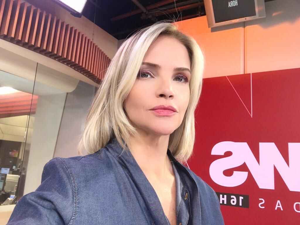 Leila Sterenberg apresenta o GloboNews Debate