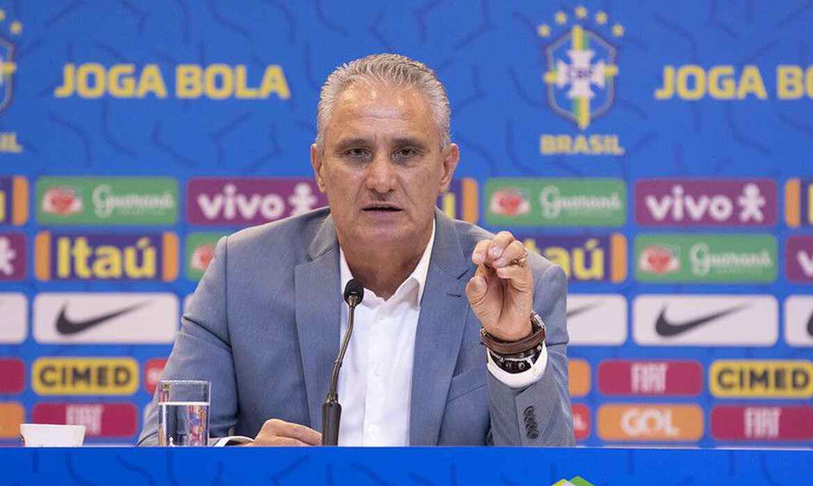 Técnico da Seleção Brasileira, Tite, será o convidado da estreia do Arena SBT