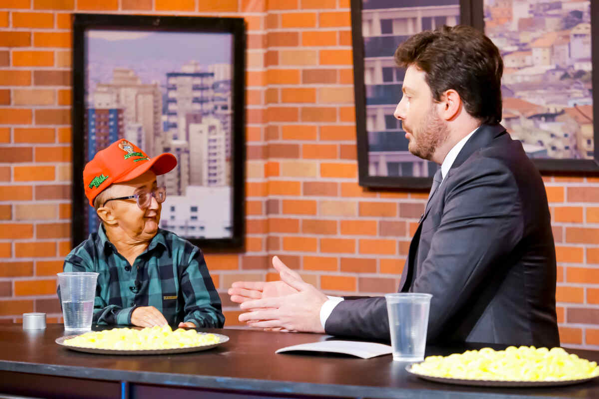 Jotinha e Danilo Gentini no estúdio do The Noite