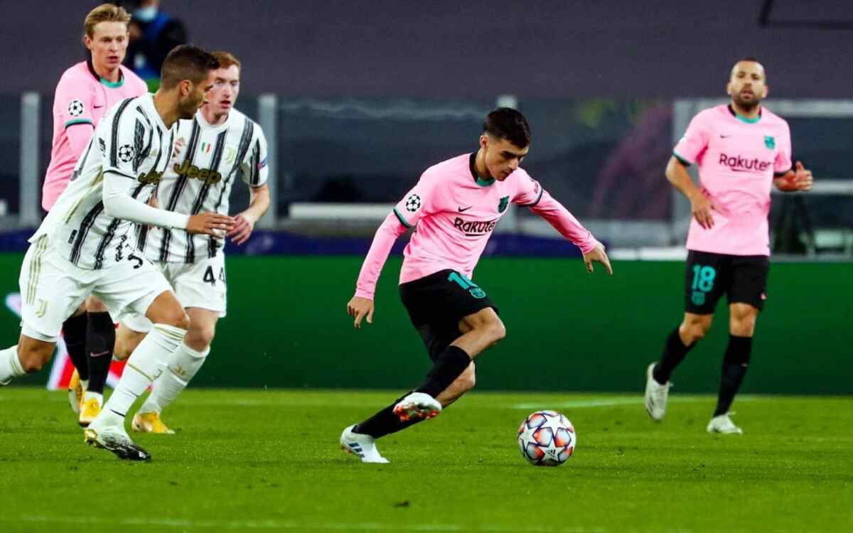 Duelo entre Barcelona e Juventus na semana passada