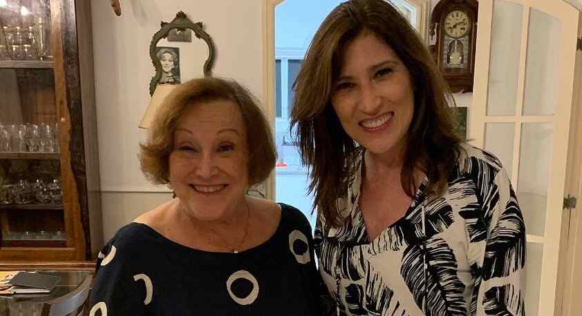 Atriz Nicette Bruno ao lado da filha Beth Goulart