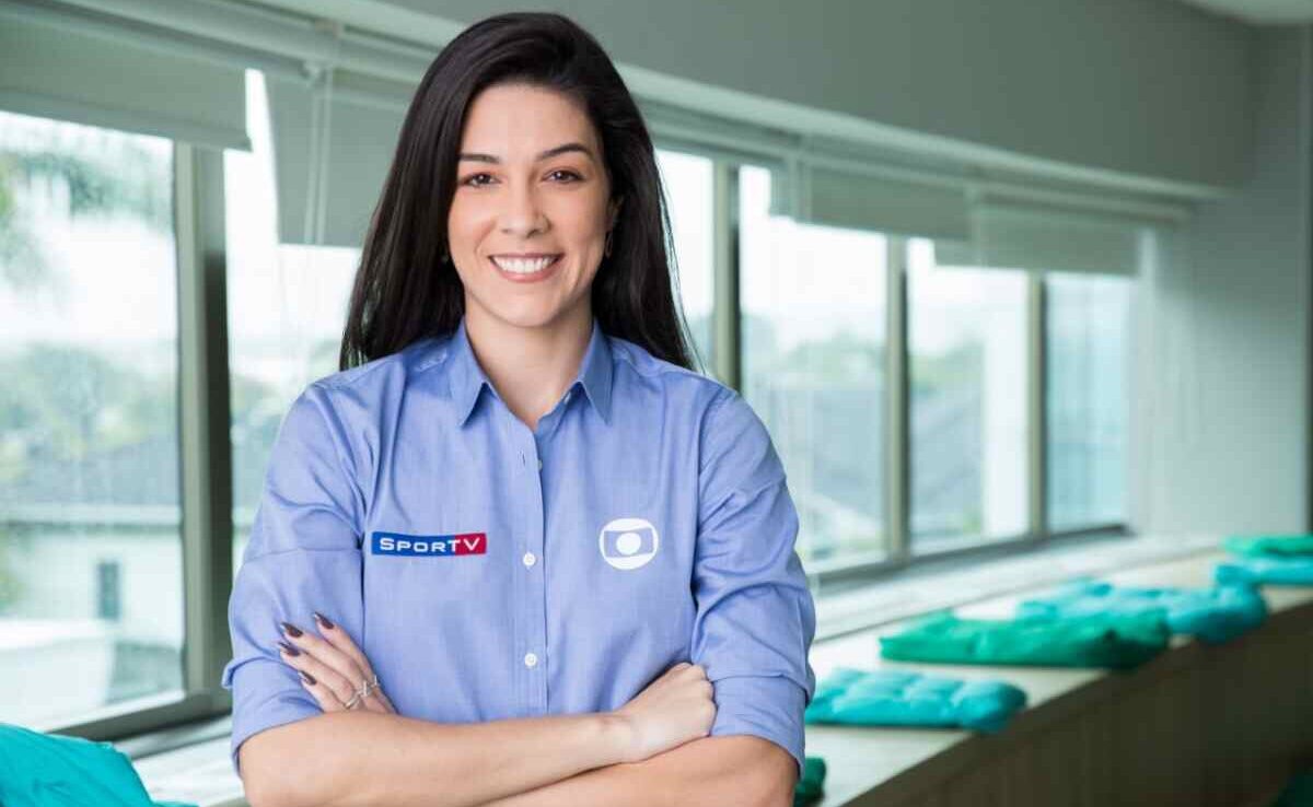 Renata Silveira na foto oficial de anúncio pela Globo