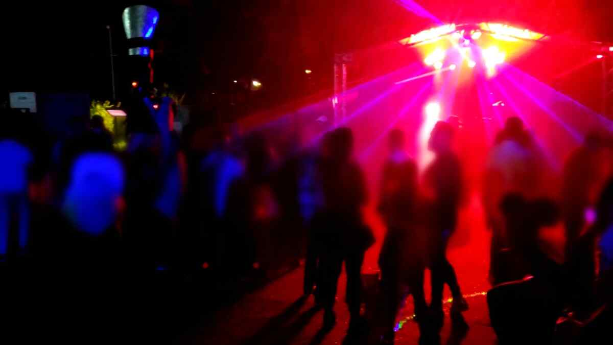 festas clandestinas na pandemia