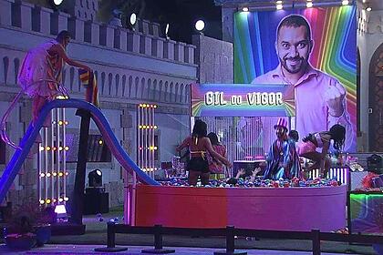 Festa de Gilberto no BBB 21, teve muita representatividade, emoção e declaração de amor entre o líder e Juliette.