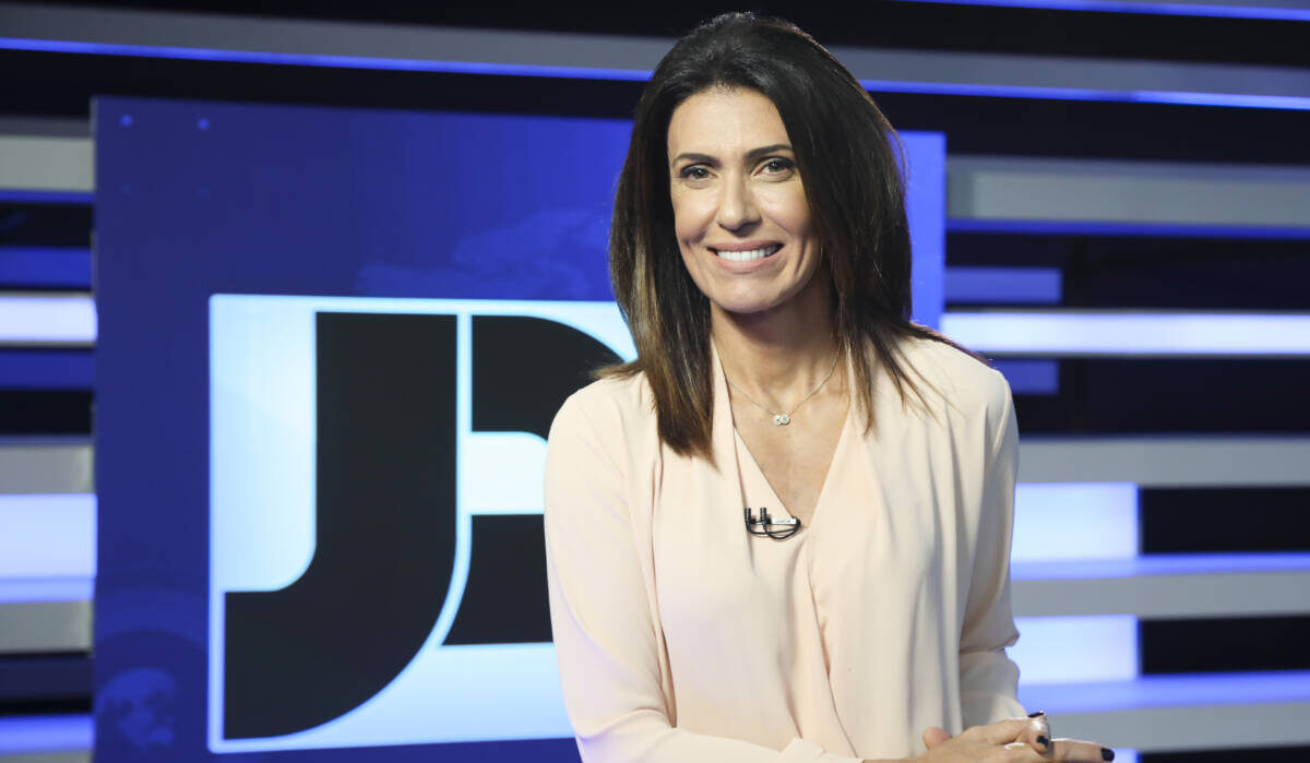 Janine Borba nos estúdios do JR24h da Record TV em São Paulo