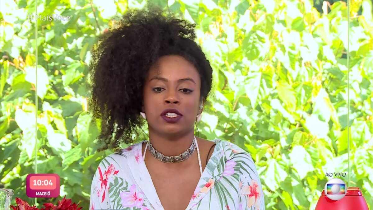 Lumena, quinta eliminada do BBB 21, participou nesta manhã do Mais Você com Ana Maria Braga. A Dj respondeu perguntas sobre Lucas Penteado, Karol Conká e suas polémicas dentro da casa mais vigiada do país