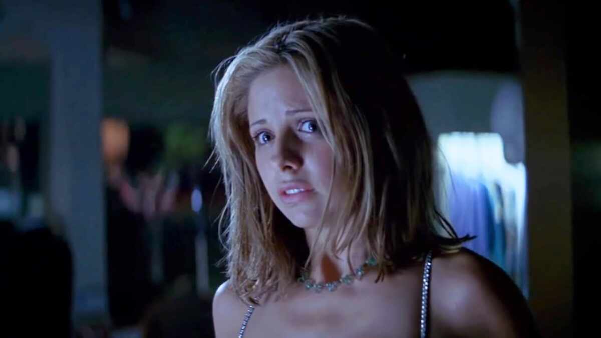Morte da personagem Helen, no perfil Eu Sei o que Vocês Fizeram no Verão Passado, exibido pela Record TV na Tela Máxima