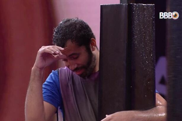Gilberto na prova do BBB 21