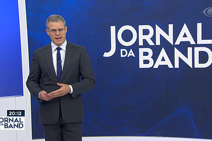 Jornal da band repercute corte de sinal da record tv africa na angola