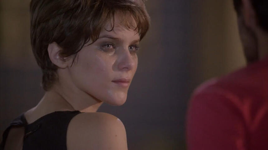 Isabela Santoni e Rodrigo Simas em em cena de Malhação, no capítulo de ontem (14)