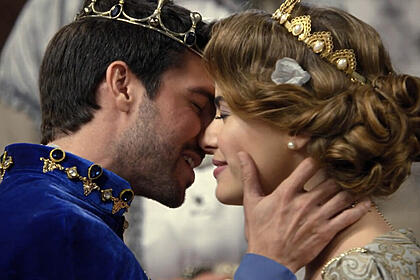 Casamento de Enrico e Pietra, realizando no capitulo de 29 de abril em Belaventura