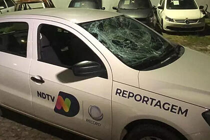Carro de reportagem da NDTV, afiliada da Record TV em Santa Catarina