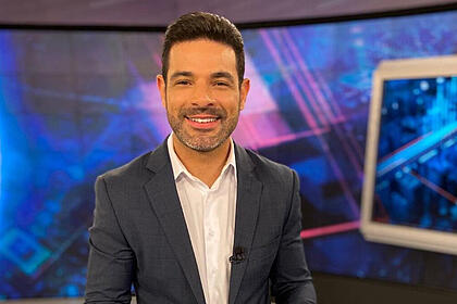Darlisson Dutra nos estúdios do Primeiro Impacto no SBT