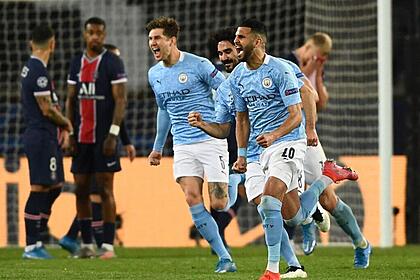 Jogadores do Manchester City comemorando gol na partida de ida do duelo na semana passada
