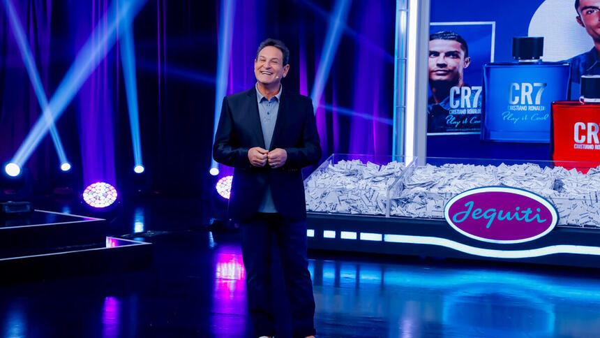 Luis Ricardo nos estúdios do Roda a Roda no SBT