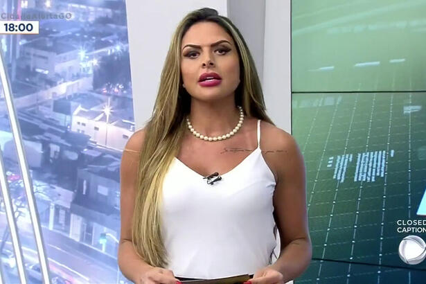 Silvye Alves nos estúdios do Cidade Alerta GO