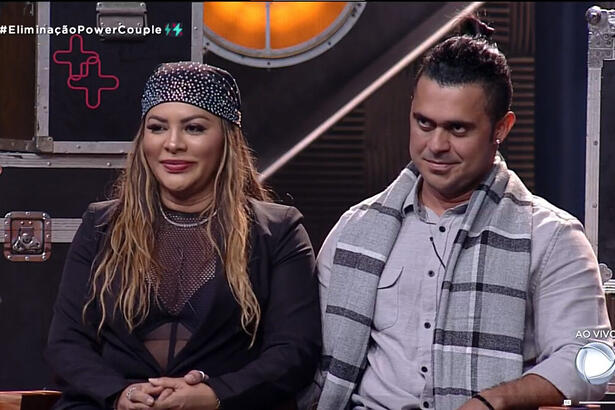 Márcia e Rod durante a noite de eliminação do Power Couple