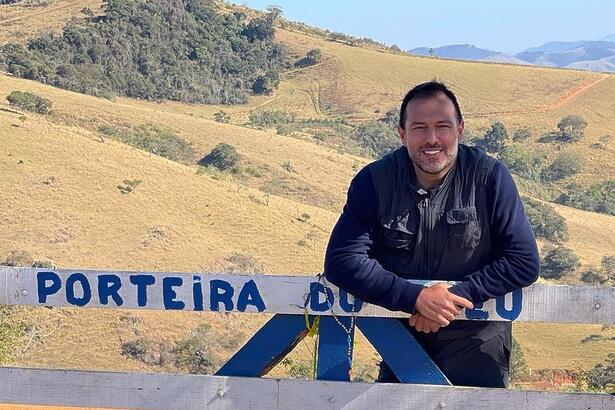 Maurício Ferraz durante uma das paradas da peregrinação