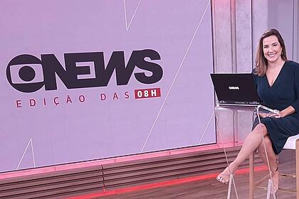Adriana Perroni nos estúdios da GloboNews