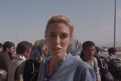 Repórter da cnn clarissa ward no aeroporter