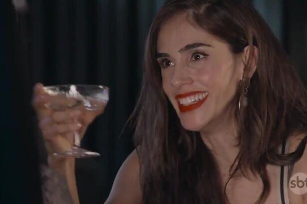 Trecho da estreia da novela a Usurpadora, exibida pelo SBT