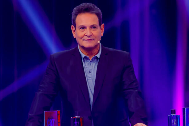 Luis Ricardo nos estúdios do Roda a Roda no SBT