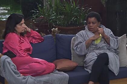 Tati não ficou satisfeita em ser chamada por Rico de subcelebridade durante gravação do Hora do Faro. "Cheguei com minhas próprias pernas".