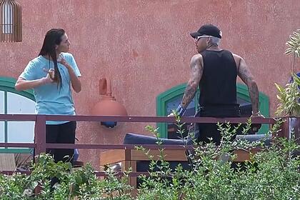Dayane afirmou para Gui Araujo durante uma conversa com Gui Araujo, afirmou que Aline e Rico ficaram mais fortes que ela.