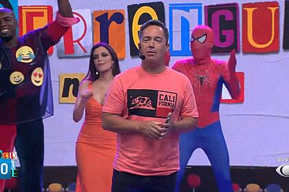 Apresentador tatola em trecho do perrengue na band