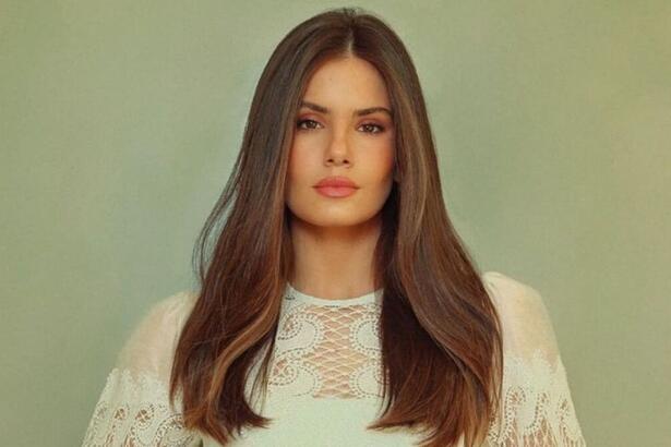 Camila Queiroz