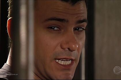 Leonardo Vieira (Lopo Jr) em cena da novela Prova de Amor na prisão