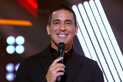 André marques nos estúdios do the voice +