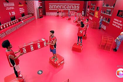 Grupo Pipoca na área de provas do BBB 22