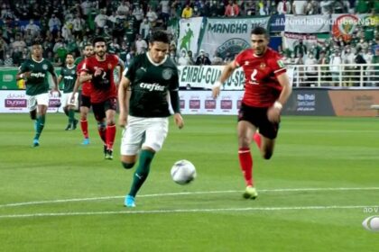 Trecho de transmissão da band na partida do mundial de clubes, gol do palmeiras marcado pelo jogador raphael veiga