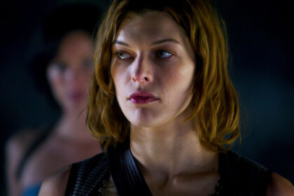 Trecho do filme resident evil 2 apocalipse, exibido pela record tv no cine aventura